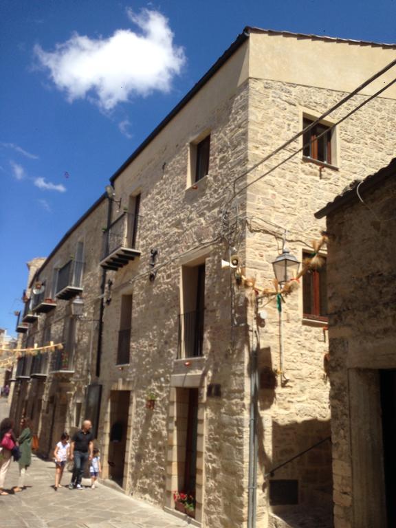 Residence Ventimiglia Gangi Exterior photo